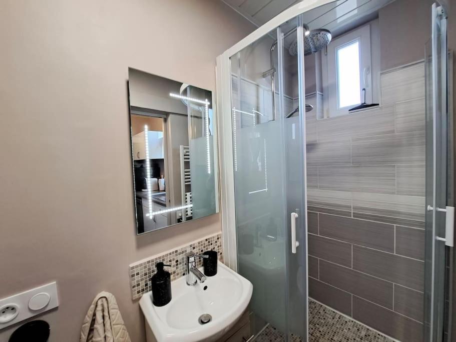 Bora Bora, Appartement Cosy Reims Zewnętrze zdjęcie